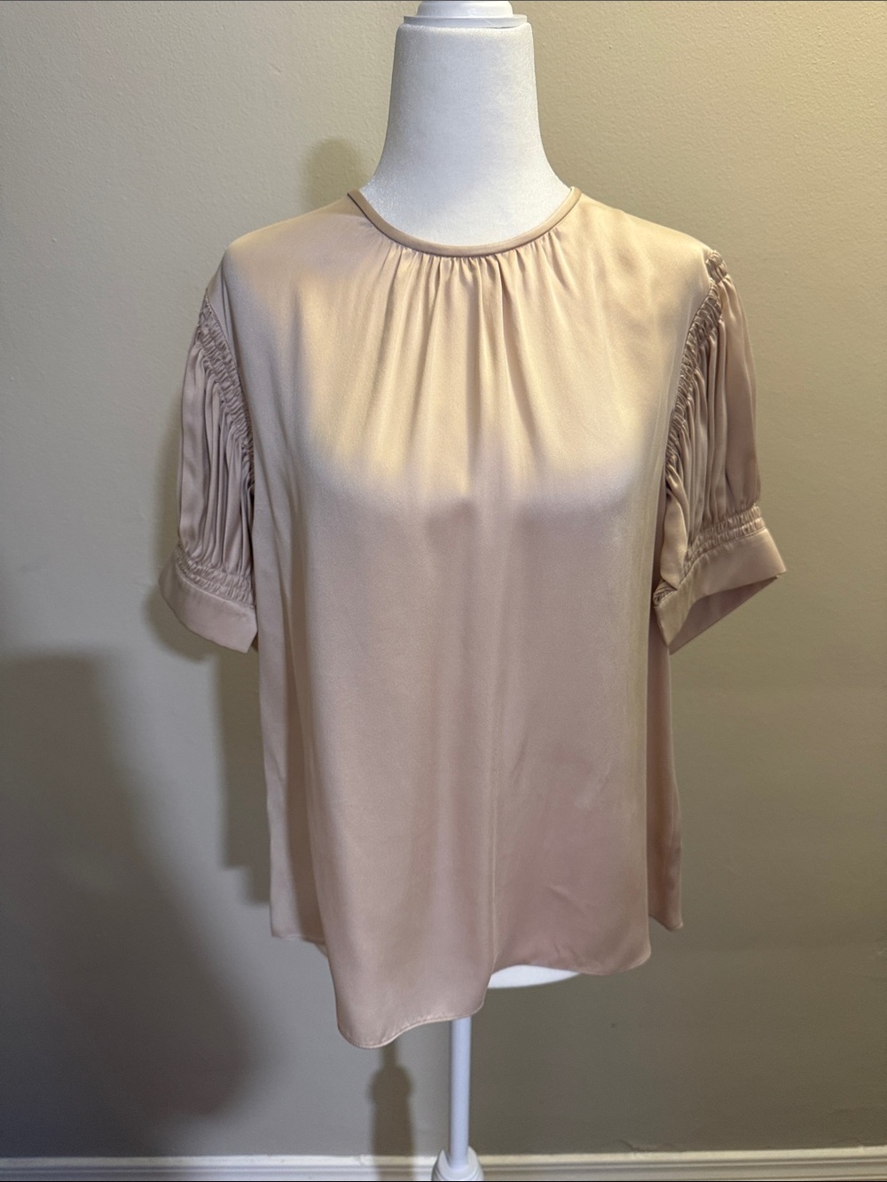 REBECCA TAYLOR Relaxed Short-Sleeve Satin Top in Light Beige